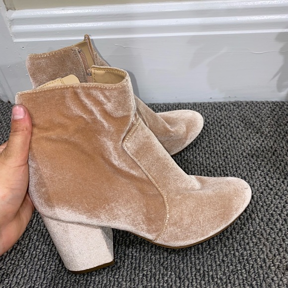 Velvet boots - Picture 3 of 4